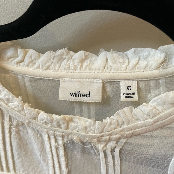 ARITZIA Wilfred size xs (fits like a small) white, semi sheer, fully lined. - Picture 3 of 4